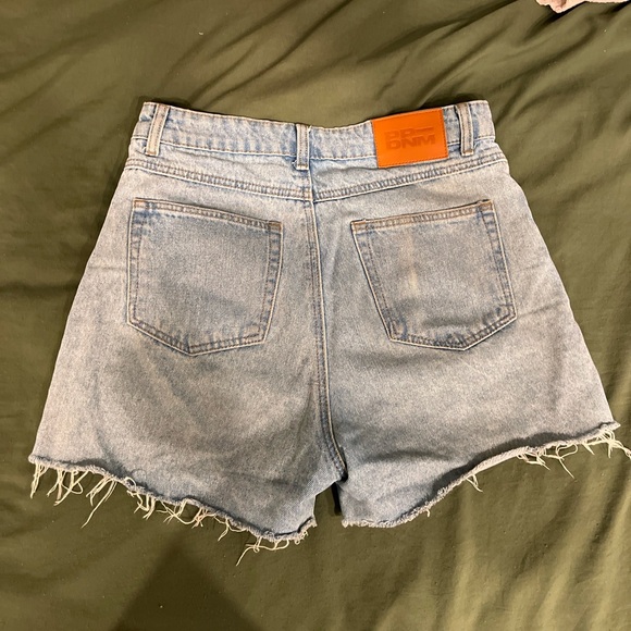 Princess Polly Denim Jean Shorts, size 6 - Picture 3 of 3